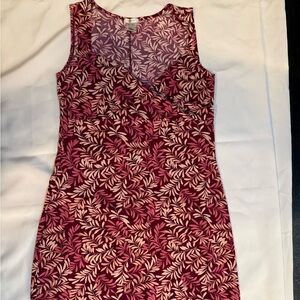 Old Navy Burgundy Knee-Length Dress M